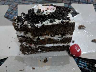 The Cake & Cream Factory