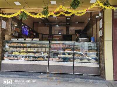 L.j.iyengar's Bakery