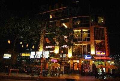 Szafran Bar & Restaurant