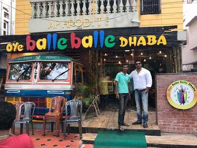 Oye Balle Balle Dhaba