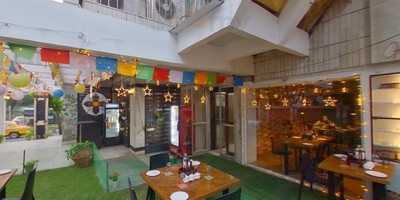 Mandala Cafe & Bistro