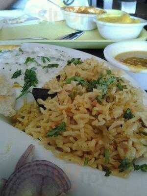 Woody's Hotel & Restaurant