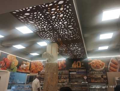 Parvathi Bavan Sweets