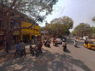 Hotel Karunaas Non Veg Restaurant