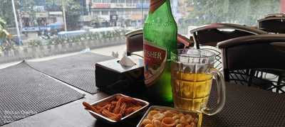 President Hotel And Bar