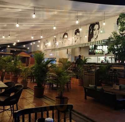 Kadar Khan's Sheesha Kitchen And Bar