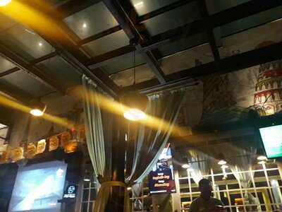 Farmaaish Lounge & Bar