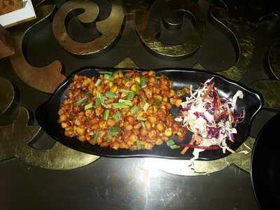 Farmaaish Lounge & Bar