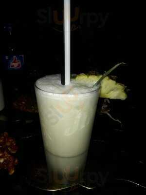 Farmaaish Lounge & Bar