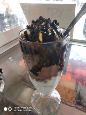 Tha Lassi And Juice Park