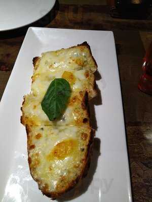 The Greedy Man Pizzeria & Dessert Bar