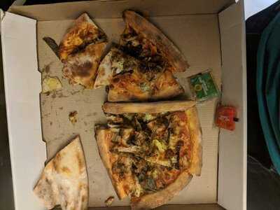 The Greedy Man Pizzeria & Dessert Bar