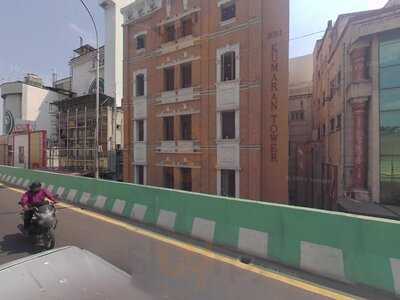 Gandhi Hot Chips And Snacks