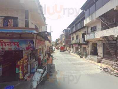 Laxmi Sweets & Farshan