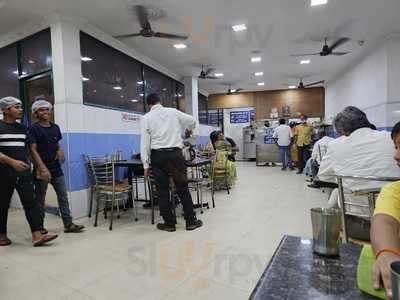 New Sri Balaji Bhavan