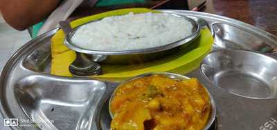 Hotel Saravana Bhavan Restaurant