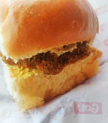 Goli Vada Pav No. 1