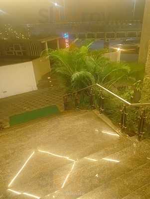 Shruti Restaurant Bar