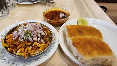 Hotel Panchali Restaurant