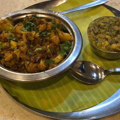 Grand Sweets And Snacks Restaurant