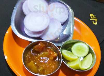 Ruchi Family Restaurant