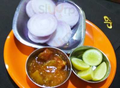 Ruchi Family Restaurant