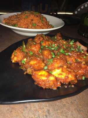 V Lounge Cafe & Restaurant