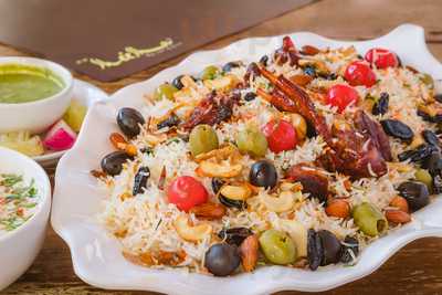 Kadar Khan's Sheesha