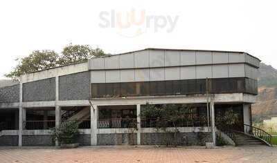 Flamingo Hill Restaurant