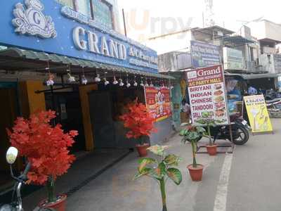 24 X 7 Multi Cuisine Restaurant