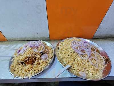 Tufaani Biryani