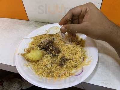 Tufaani Biryani