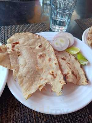 Maurya Multi Cuisine Family Restaurant And Bar