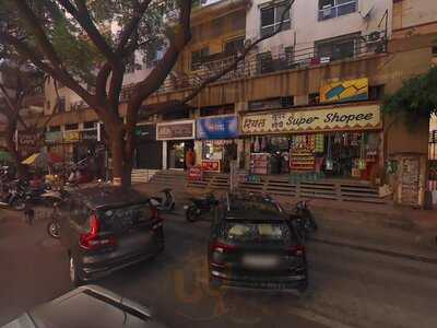 The Fat And The Sexy Chef