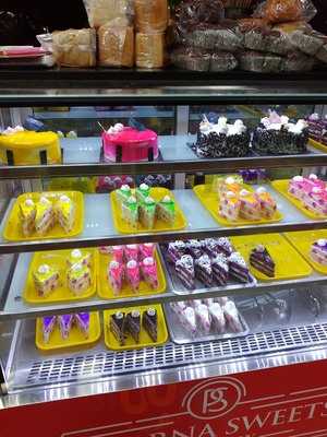 Poorna Sweets And Bakery