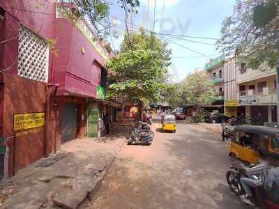 Poorna Sweets And Bakery