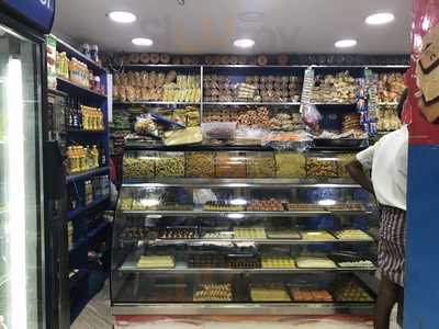 Golden Sweets & Bakery