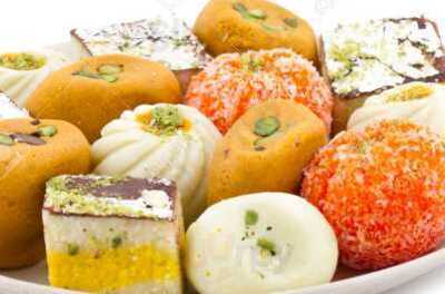 Golden Sweets & Bakery