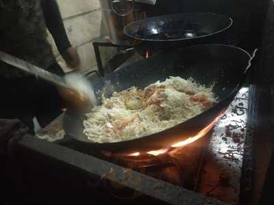 Modern Chinese Fast Food & Kathi Rolls