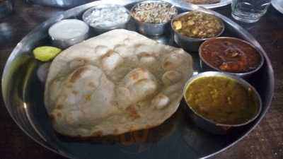 Green Gardenia Hotel