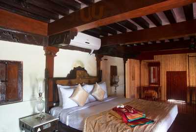 Alive Snooker & Pool Bar