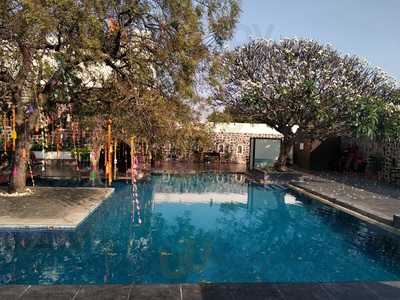 Alive Snooker & Pool Bar