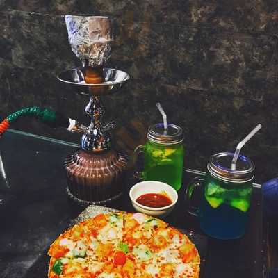 Robustaa Hyglow Cafe