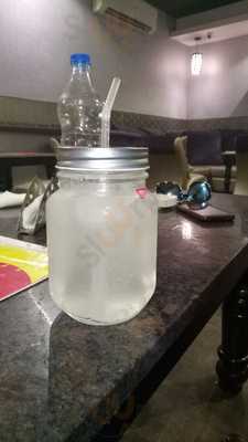 Robustaa Hyglow Cafe