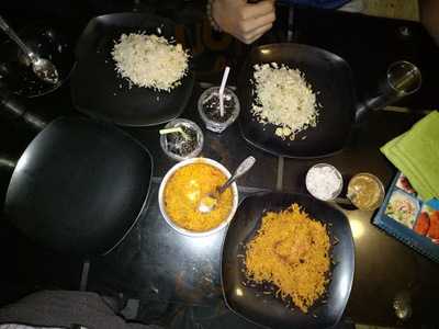 Prarthanas Thalapakattu Biryani & Fast Food