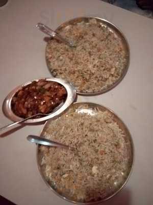 Prarthanas Thalapakattu Biryani & Fast Food