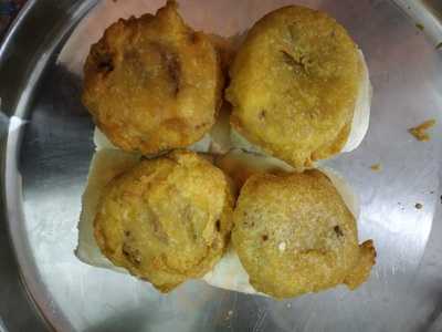 Gayatri Snacks
