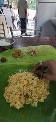 Mani Chettinadu Hotel Restaurant