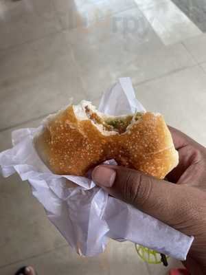 Goli Vada Pav No. 1