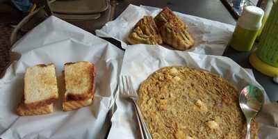 Cheese Omelette Cafe